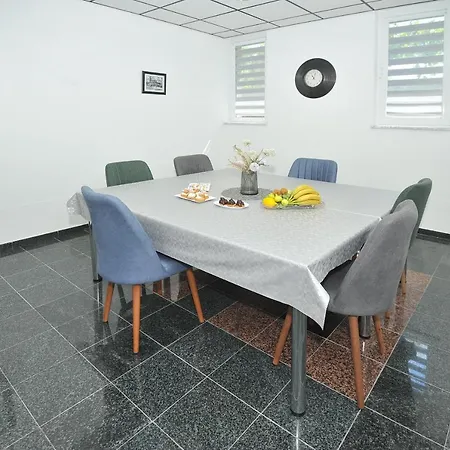 Appartement Pool House Maslina Mostar