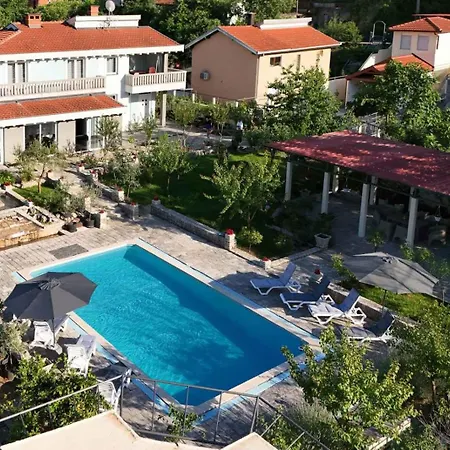 Apartment Pool House Maslina Mostar