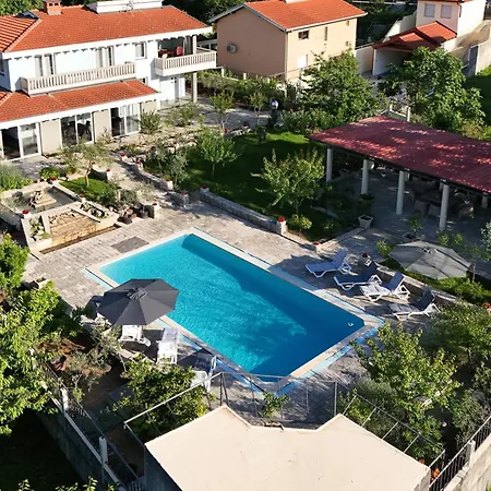 Apartment Pool House Maslina Mostar