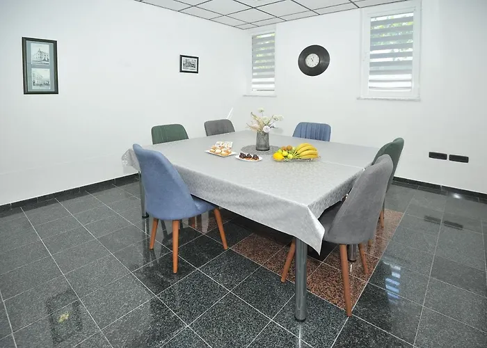 Apartment Pool House Maslina Mostar