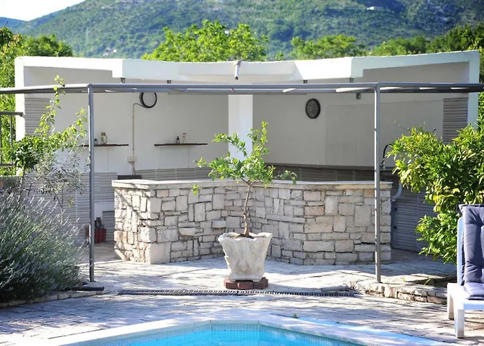 Pool House Maslina Apartment Mostar
