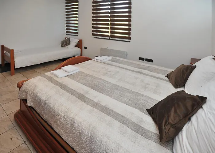 Pool House Maslina Apartment *