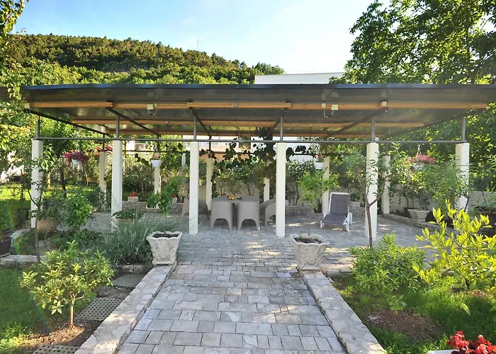 Apartment Pool House Maslina Mostar