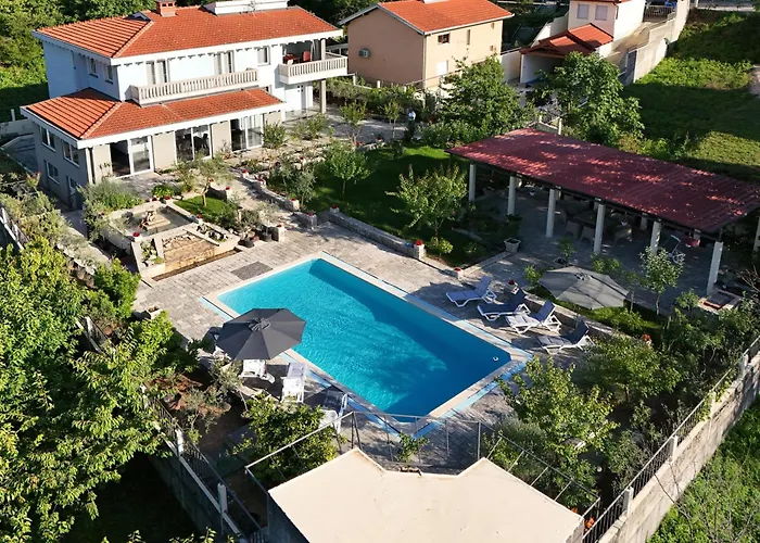 Apartment Pool House Maslina Mostar