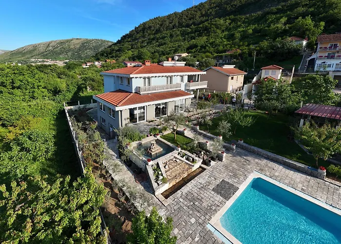 Pool House Maslina Apartment *